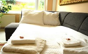Dreamly Suites